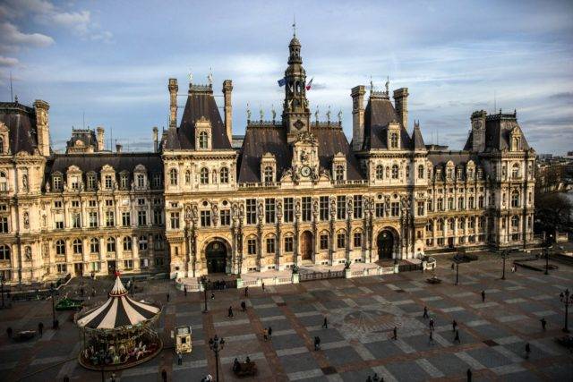 Hotel de Ville de Paris